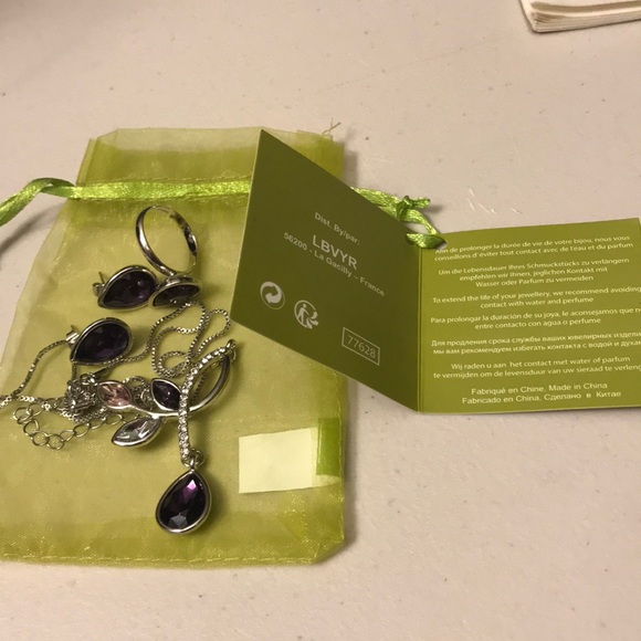 LBVYR Jewelry - Purple & silver necklace, earrings & ring set